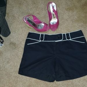 Ann Taylor pocket shorts
